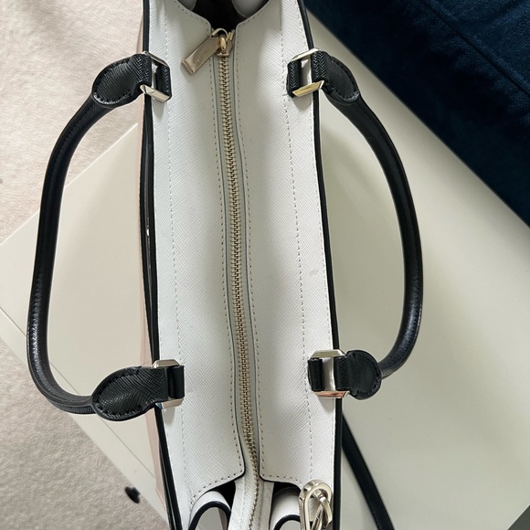 Kate Spade Tote - Picture 5 of 5